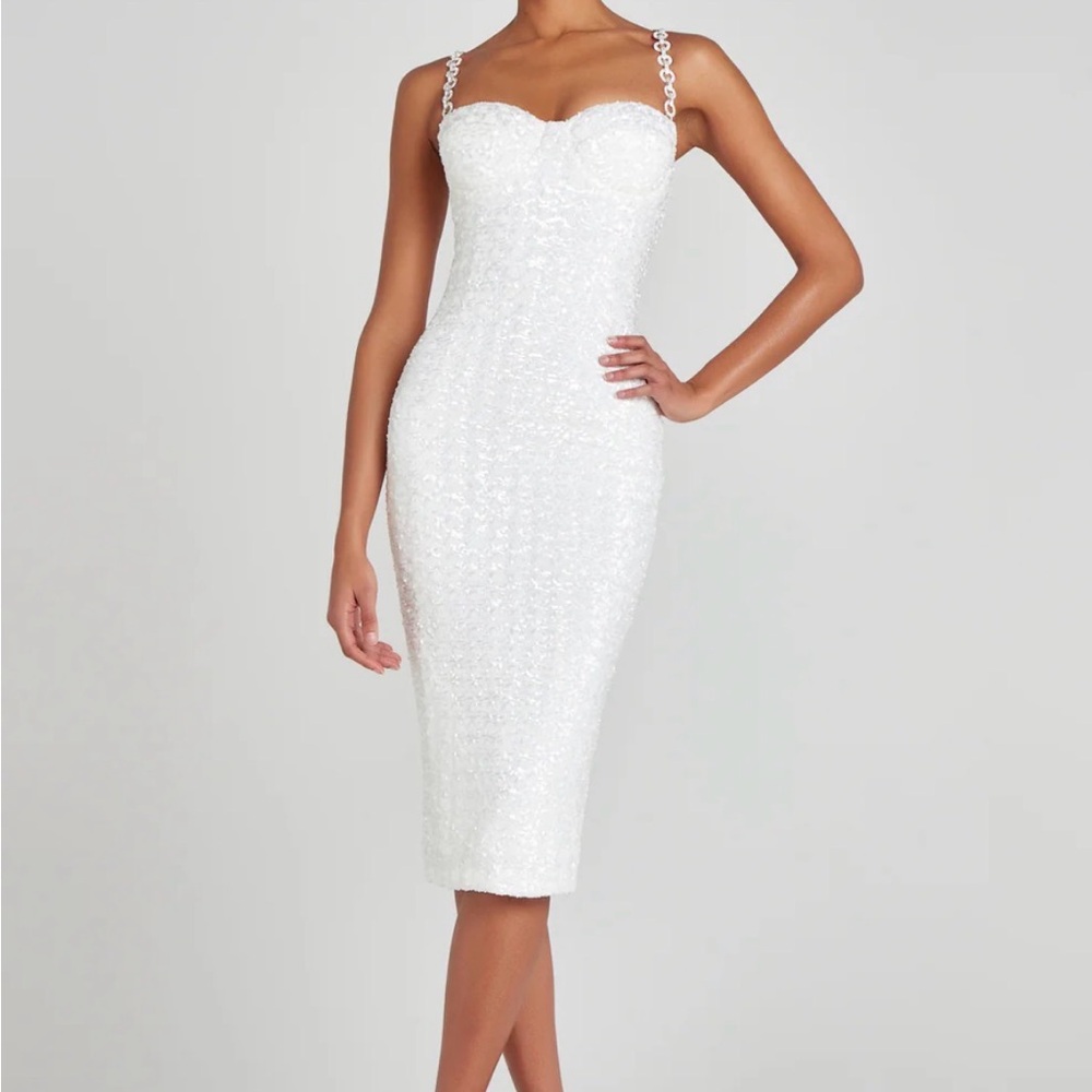 Elegant White Strap Dress